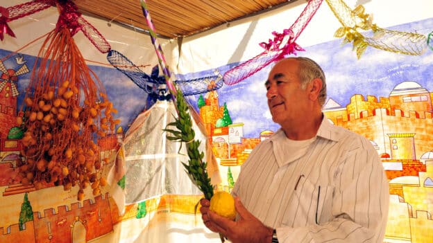 Celebrating Sukkot, the four species, lulav strong and ushpizin
