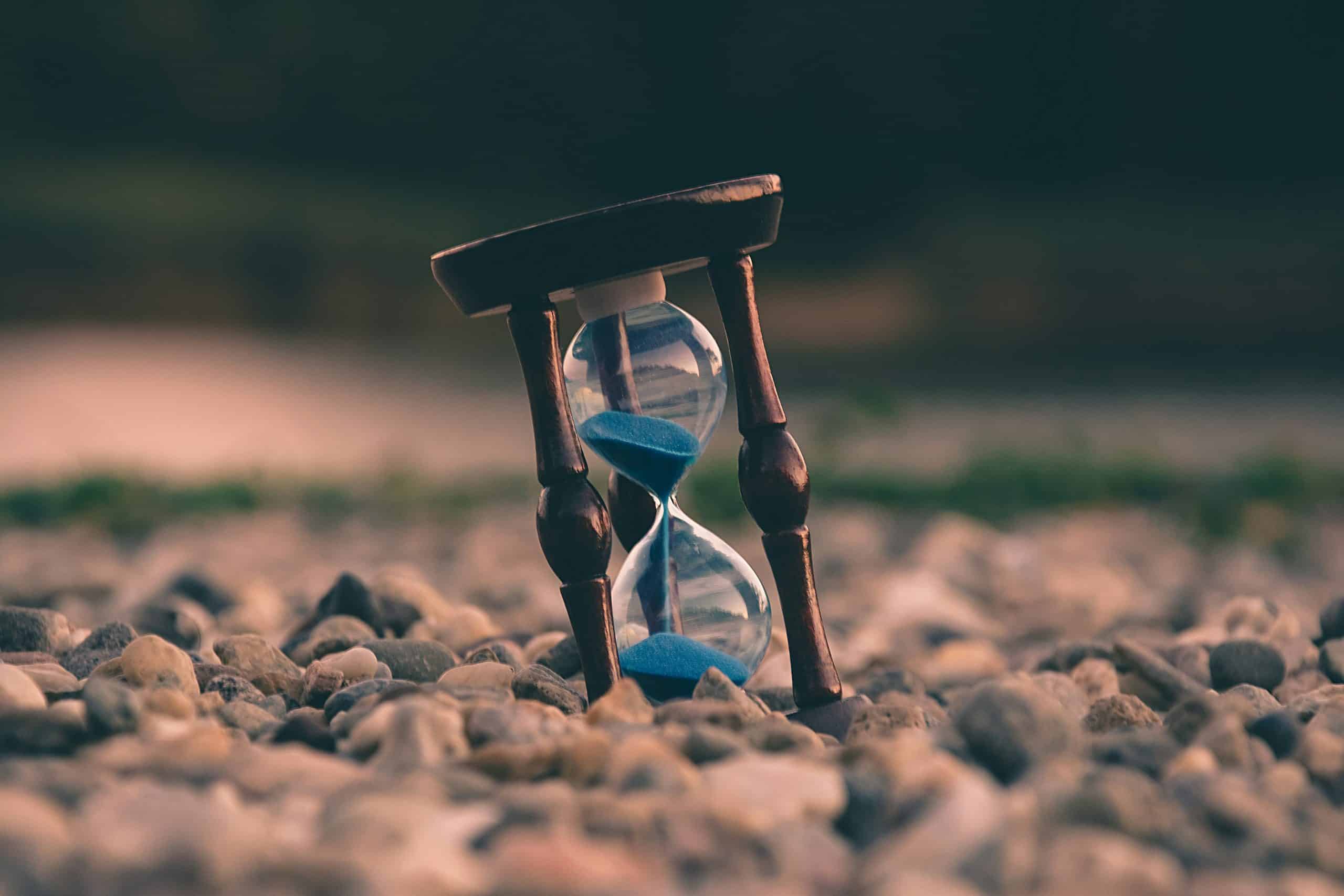 Countdown with an hourglass, counting the omer teaches us to count our days!