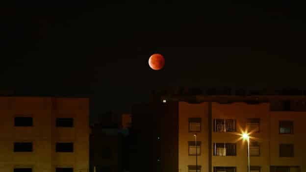 blood moon in the Middle East