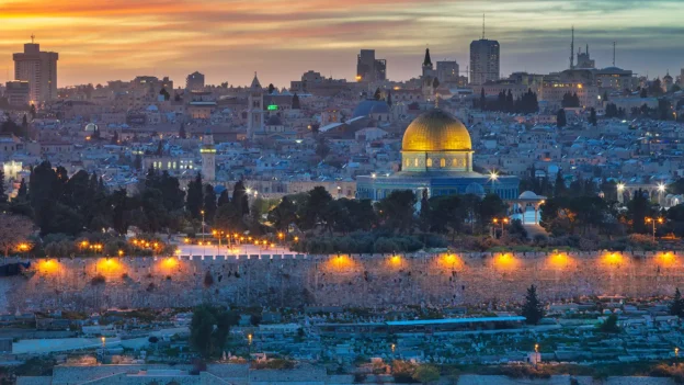 Ancient stones and living stones · June 20-29, 2027