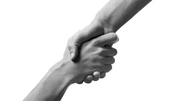 Seeing God through the kindness of others, a daily devotional from Psalm
